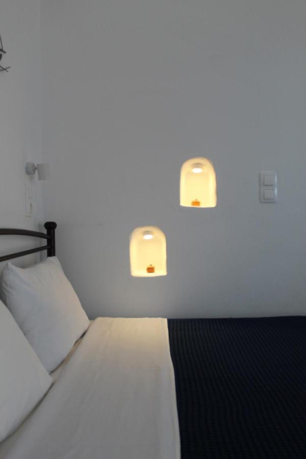 Meltemi Rooms And Studios 阿纳菲 外观 照片