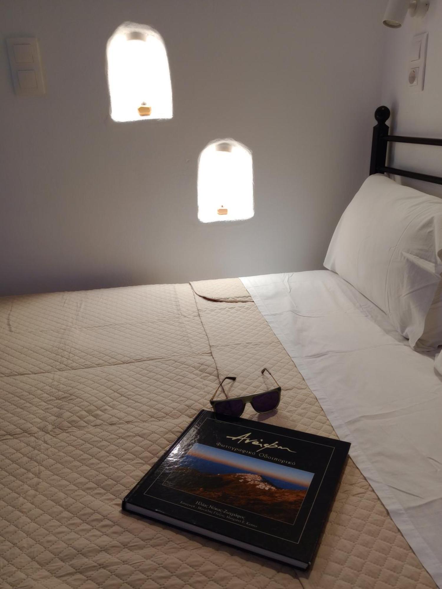 Meltemi Rooms And Studios 阿纳菲 外观 照片